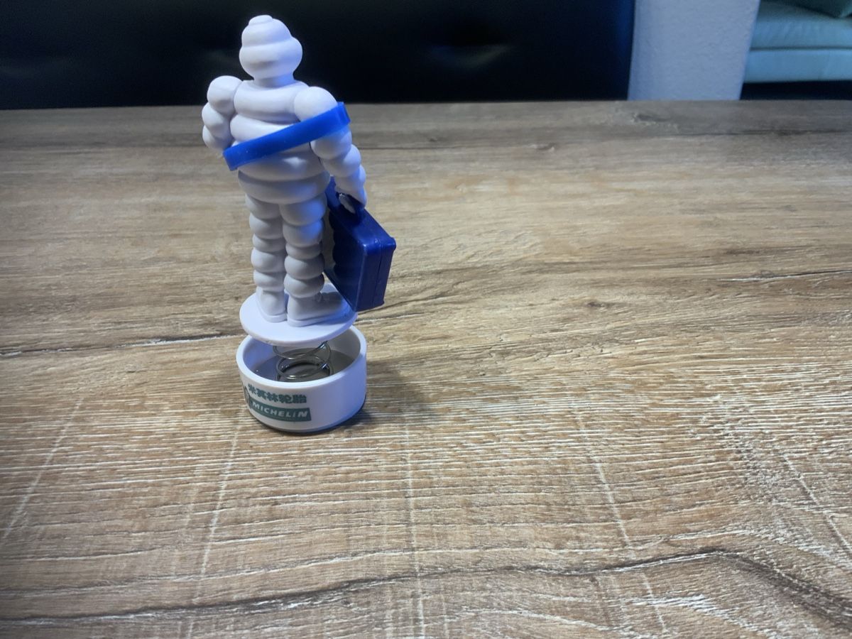 Michelin Statuette: Michelin Bibendum / Michelin Mann - – Usato da Willisau venduto da Minali 2