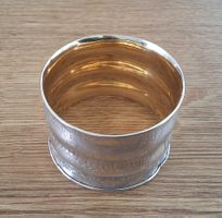 Serviettenring "JM" mit asiatischem Muster (Silber)