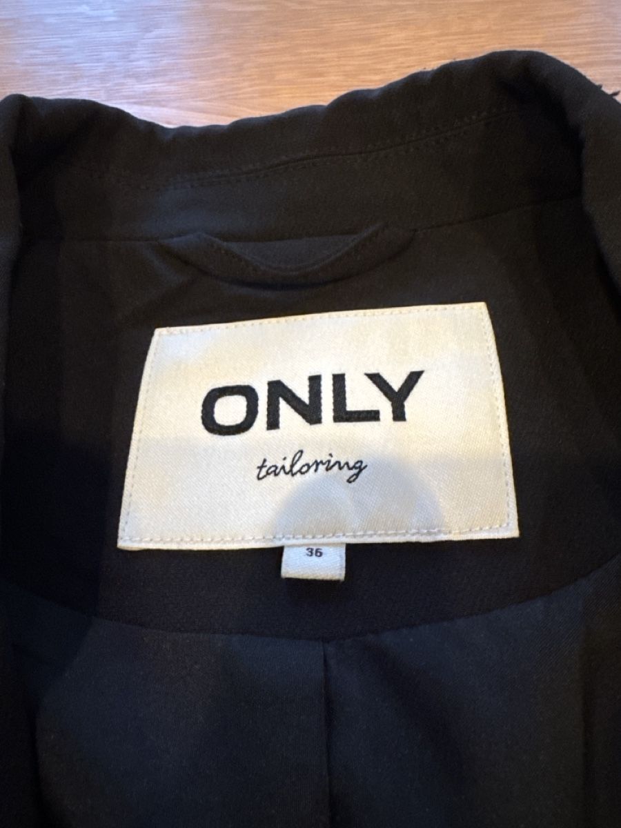 Only Vestes: Blazer – D'occasion à Bronschhofen par kat_2ptq 1