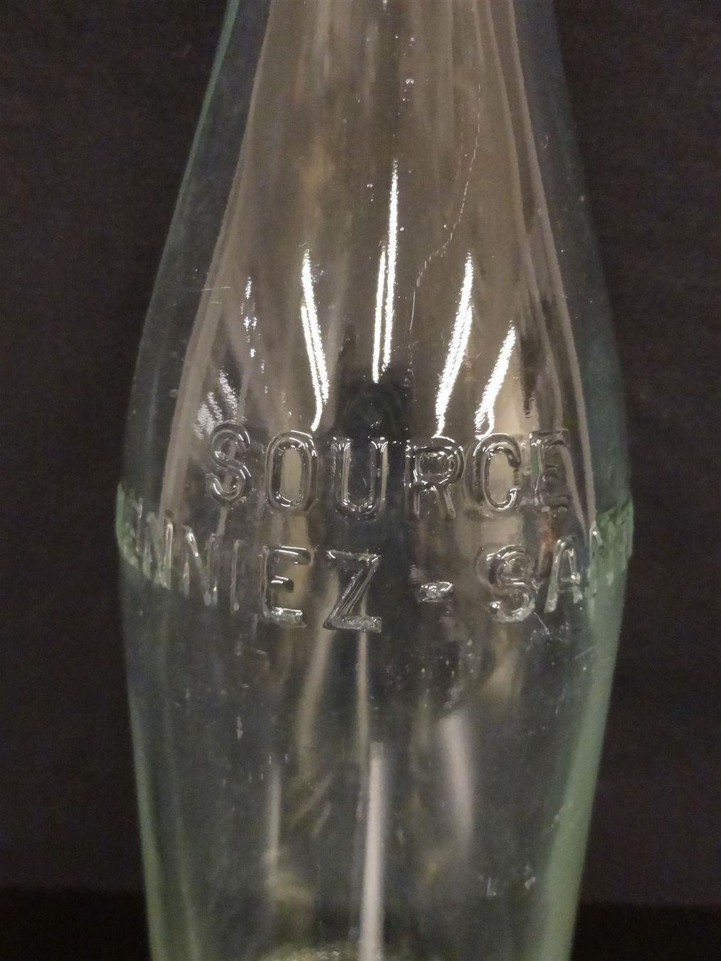 Bicchieri, Caraffe & Bottiglie: alte Flasche HENNIEZ SANTÉ – Usato da Kerzers venduto da Flaschenposten 4