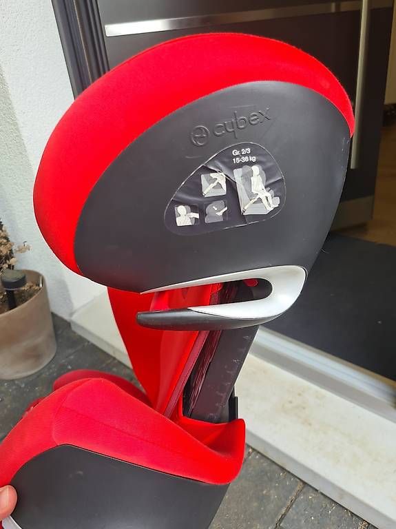 Seggiolini per auto: Cybex Solution M-Fix 15-36kg – Usato da Liesberg Dorf venduto da Tinini1309 3