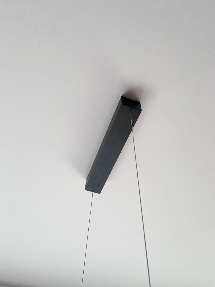 Kronleuchter & Deckenlampen: Schwarze LED-Pendellampe "Float" - Modernes Design – Neu (gemäss Beschreibung) aus Obernau von SIGGEW 4