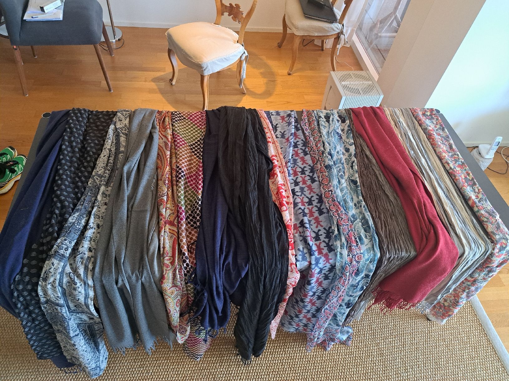 Foulards & écharpes: Pashmina 16 pièces  – D'occasion à Zollikerberg par ren_q7gc