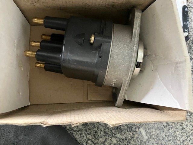 Renault Tutti pezzi di ricambio auto: Renault Zündverteiler 7700740063 – Usato da Hunzenschwil venduto da Kuck2 1