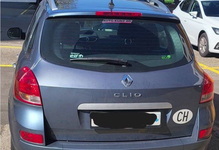 Auto Renault Clio 1.2 16V T - JG2010