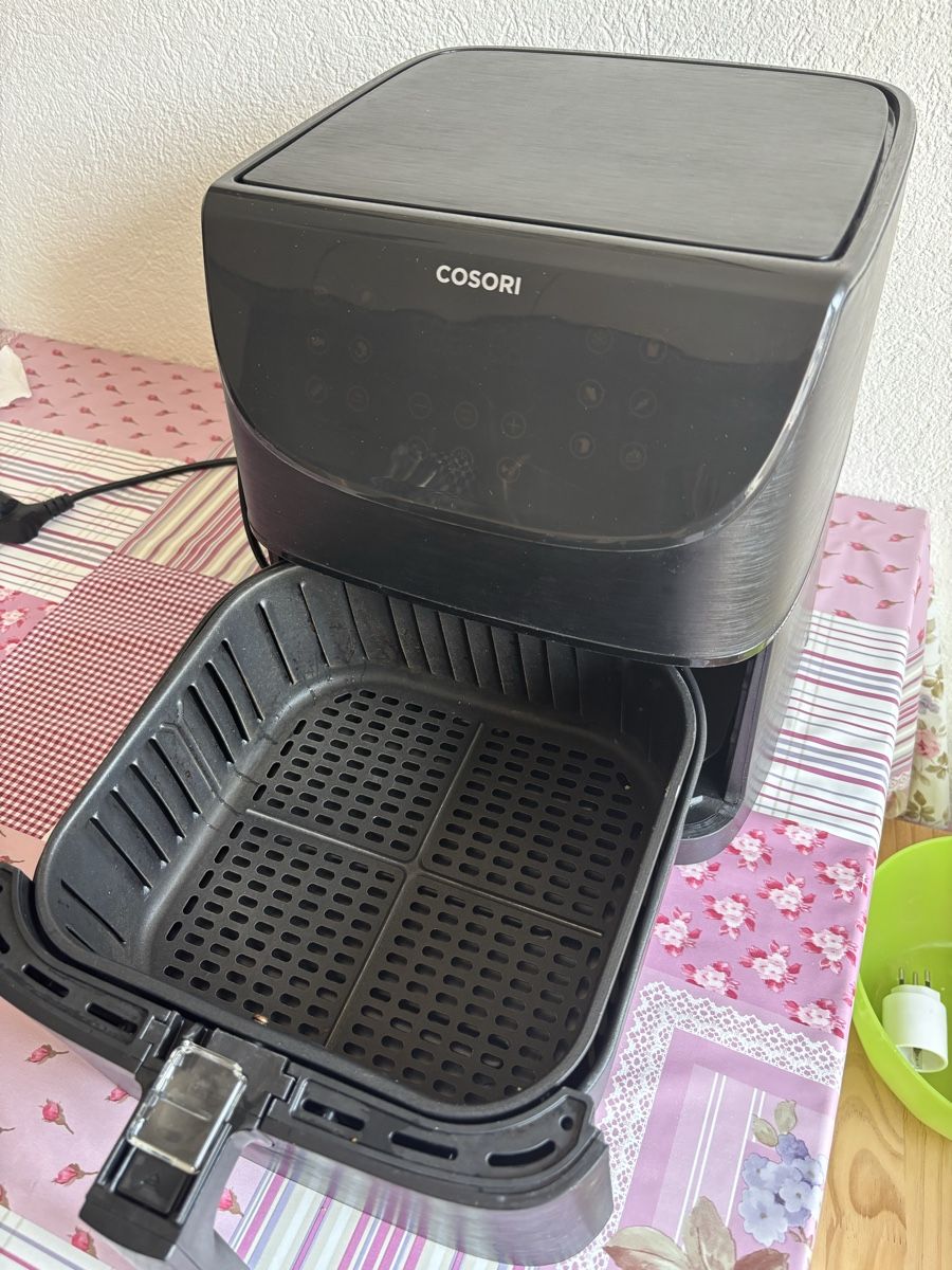 Cosori Appareils de cuisine: COSORI Heißluftfritteuse 5,5 L – D'occasion à Trimbach par fro_2ztm 1