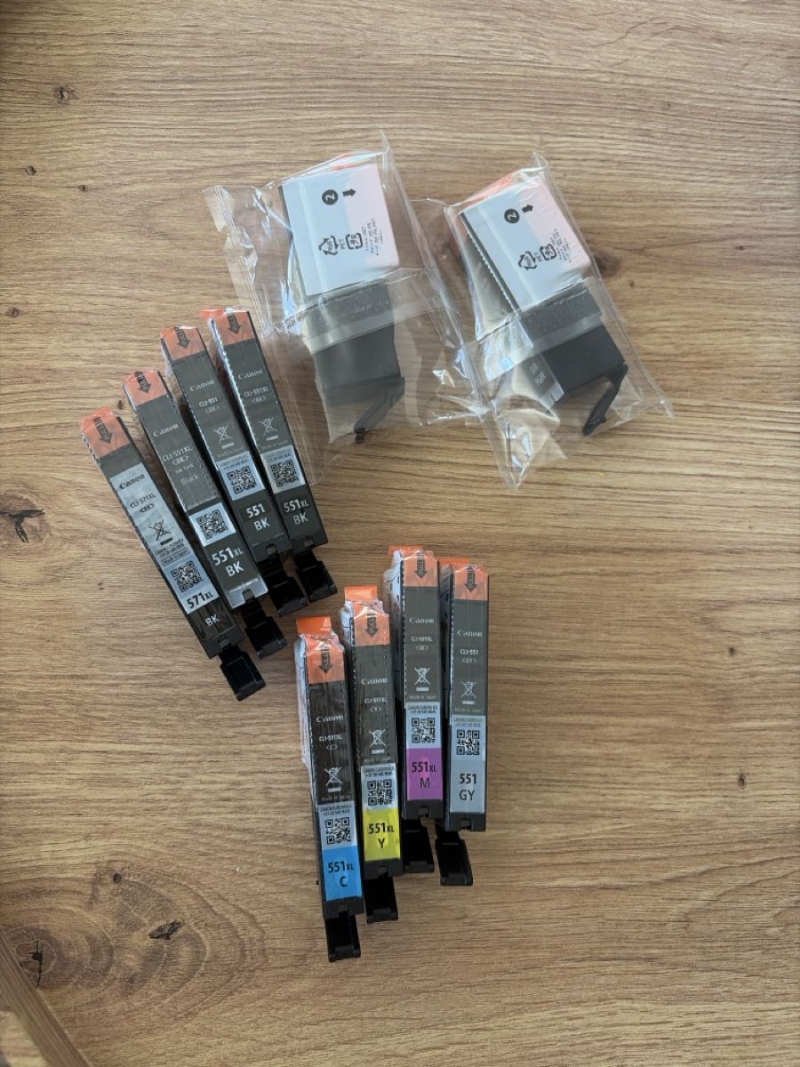 Canon Cartucce per stampanti & toner: Riesenpack Canon Druckerpatronen NEU – Nuovo e nell'imballaggio originale da Zürich venduto da sfleischmann