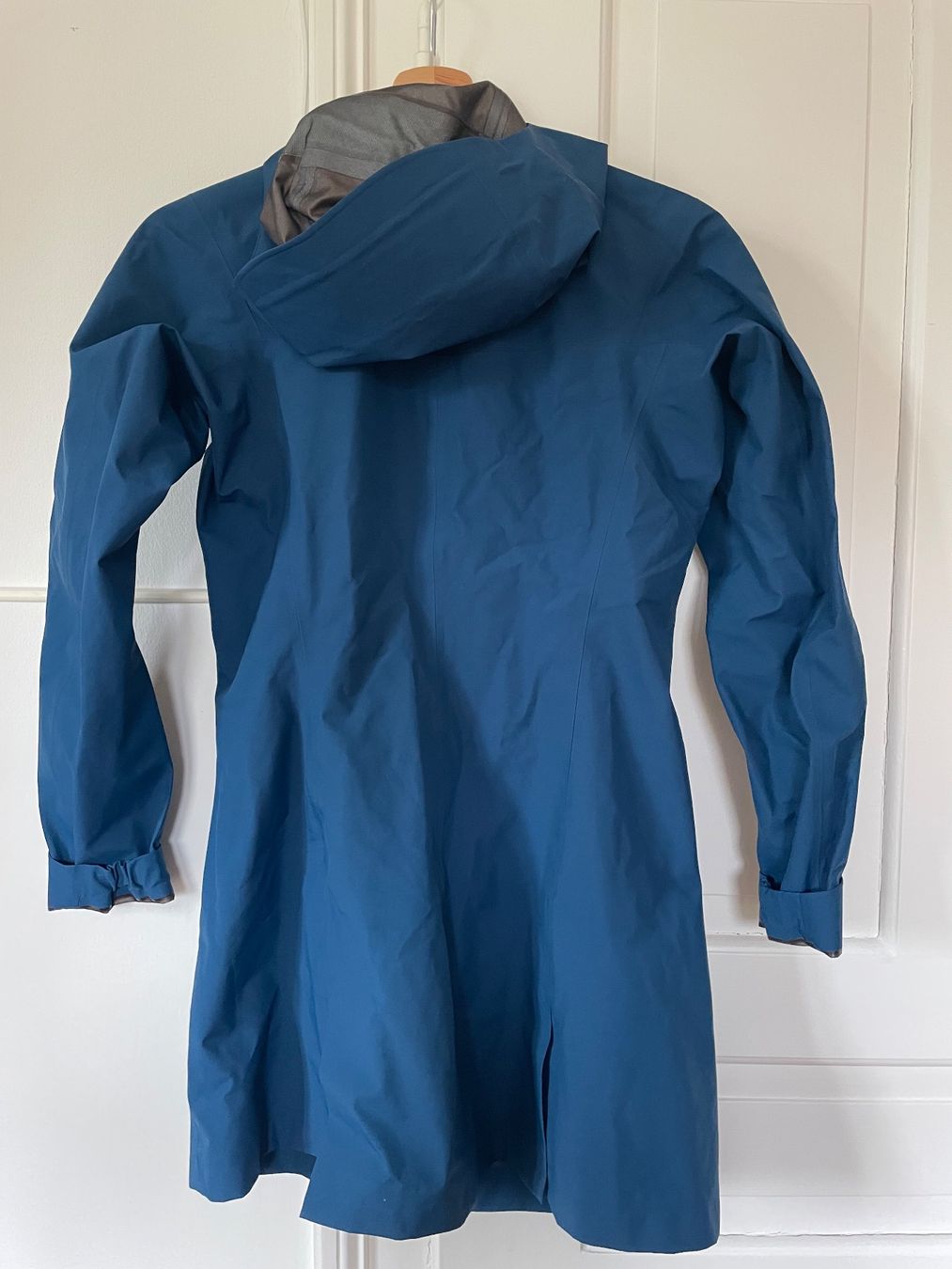 Arcteryx Giacche: Arcteryx - Codetta Coat Womens Gore-Tex - Gr. XS – Usato da Ennetbaden venduto da katja.1 1