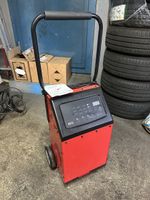 AEG Batterieladegerät NEU