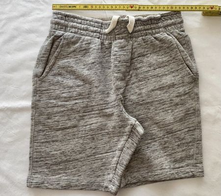 Minimal Shorts Grau Gr. S