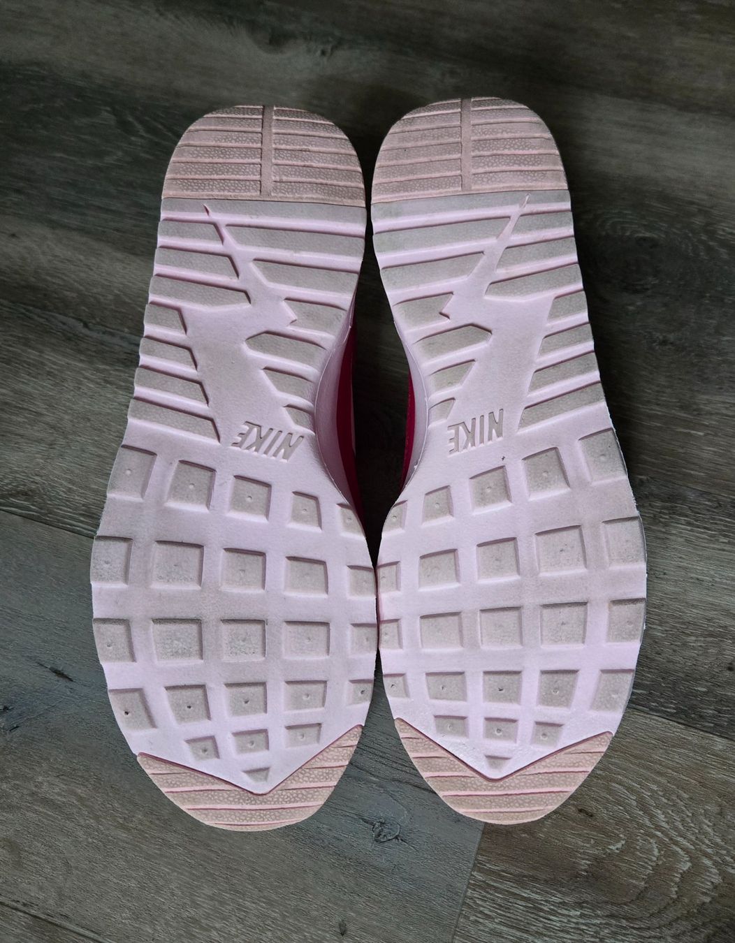 Nike Scarpe da donna: Nike Air Max Thea Gr. 41 – Usato da Zwingen venduto da crazy84 2