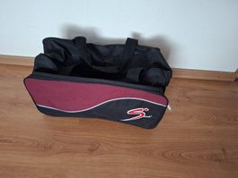 Praktische Sporttasche / Reisetasche, Top Zustand!