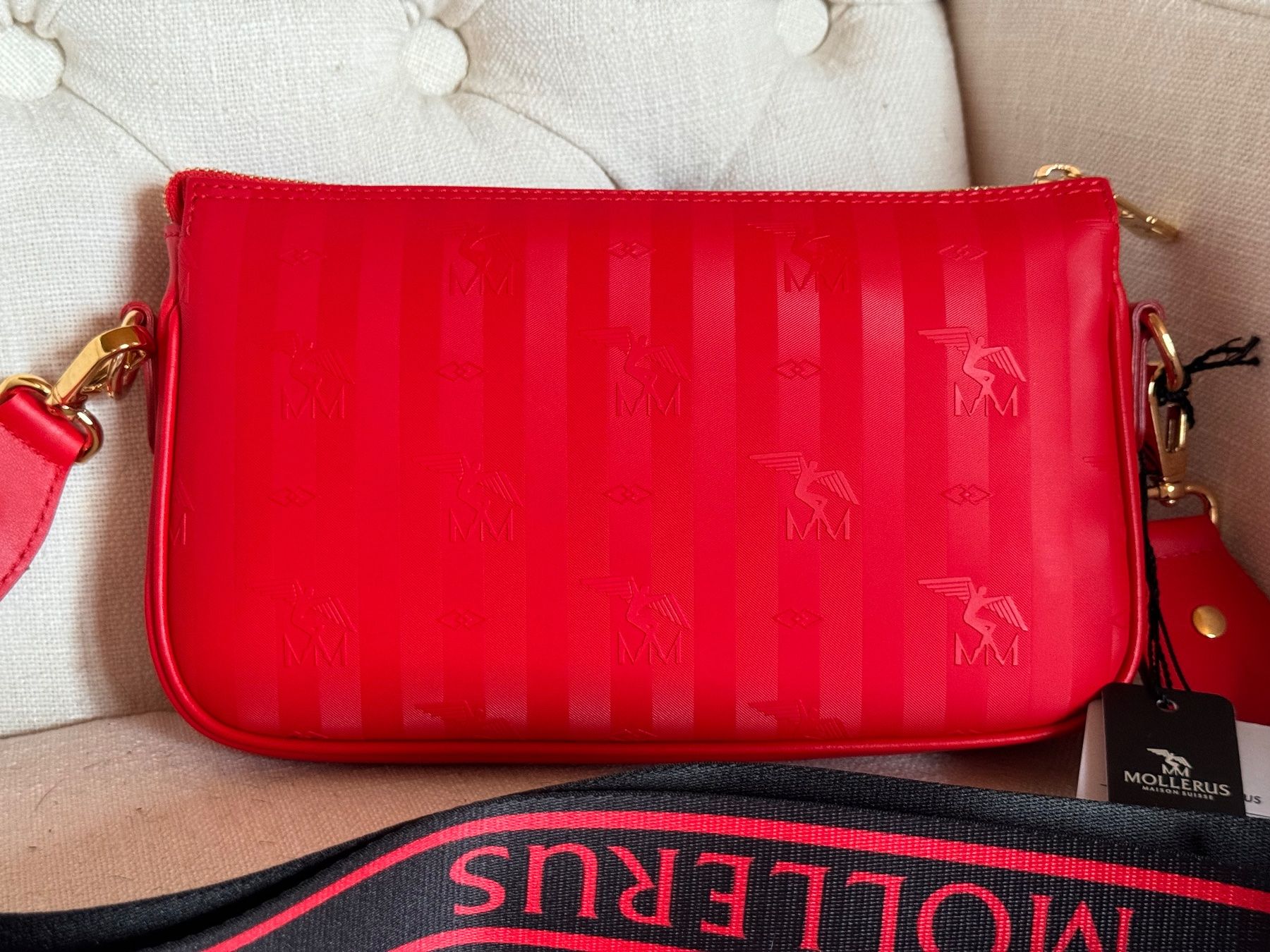 Maison Mollerus Borse da donna: Maison Mollerus Zell, Farbe Cherry rot, neu – Nuovo e nell'imballaggio originale da Grosswangen venduto da shoes.bags.and.co 9