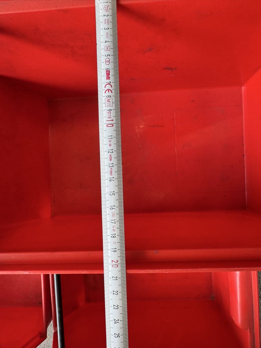 Recipients et similaires: Lagerboxen Kisten – D'occasion à Erlinsbach SO par COLLY 1