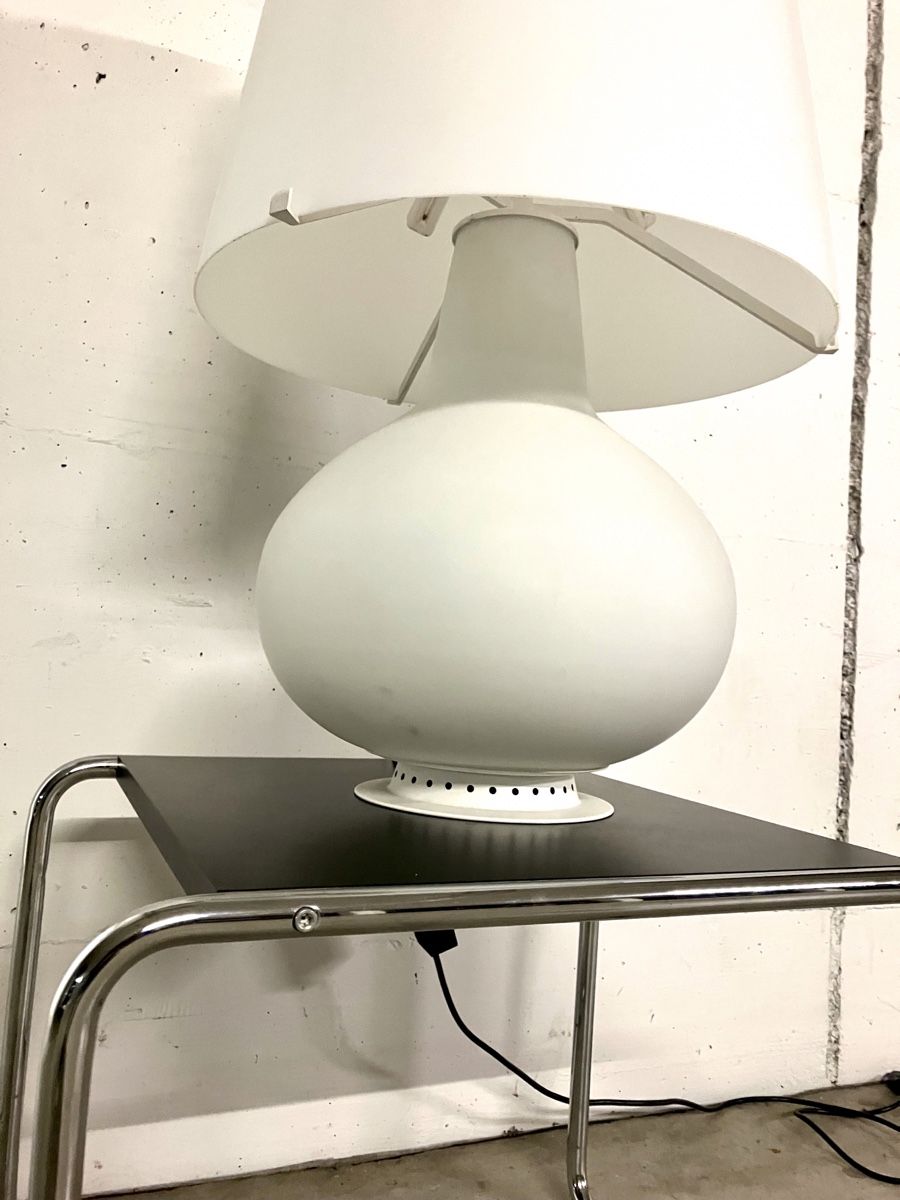 FontanaArte Lampade: Fontana Arte XXL – Usato da St. Gallen venduto da roli808 1
