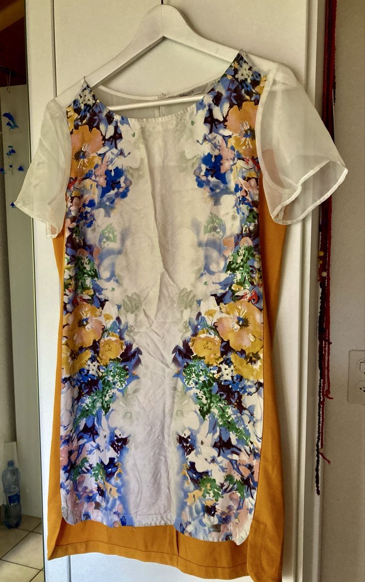 Vestiti: Kleid in senfgelb/blumig gemustert 165 – Usato da Uesslingen venduto da manu-ela41
