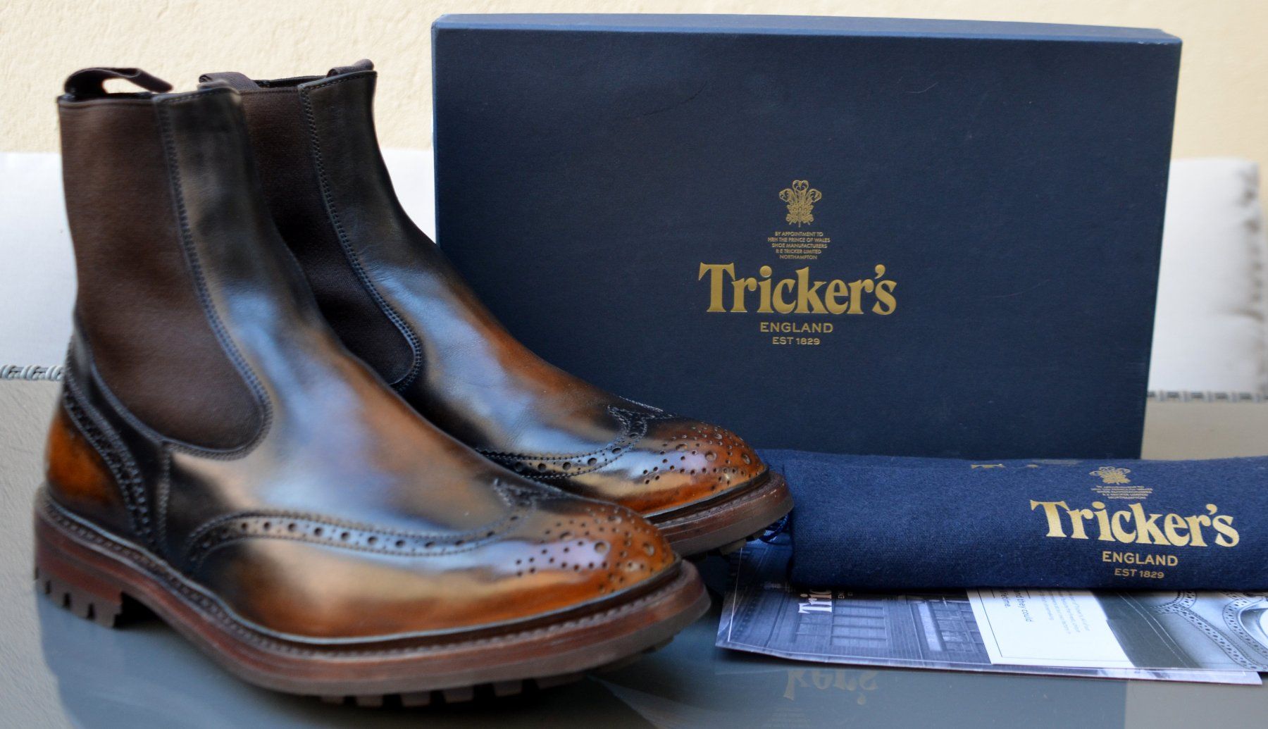 Scarpe da uomo: Tricker's Boots / bottes .10 / 44 – Usato da Collonges venduto da Auganien