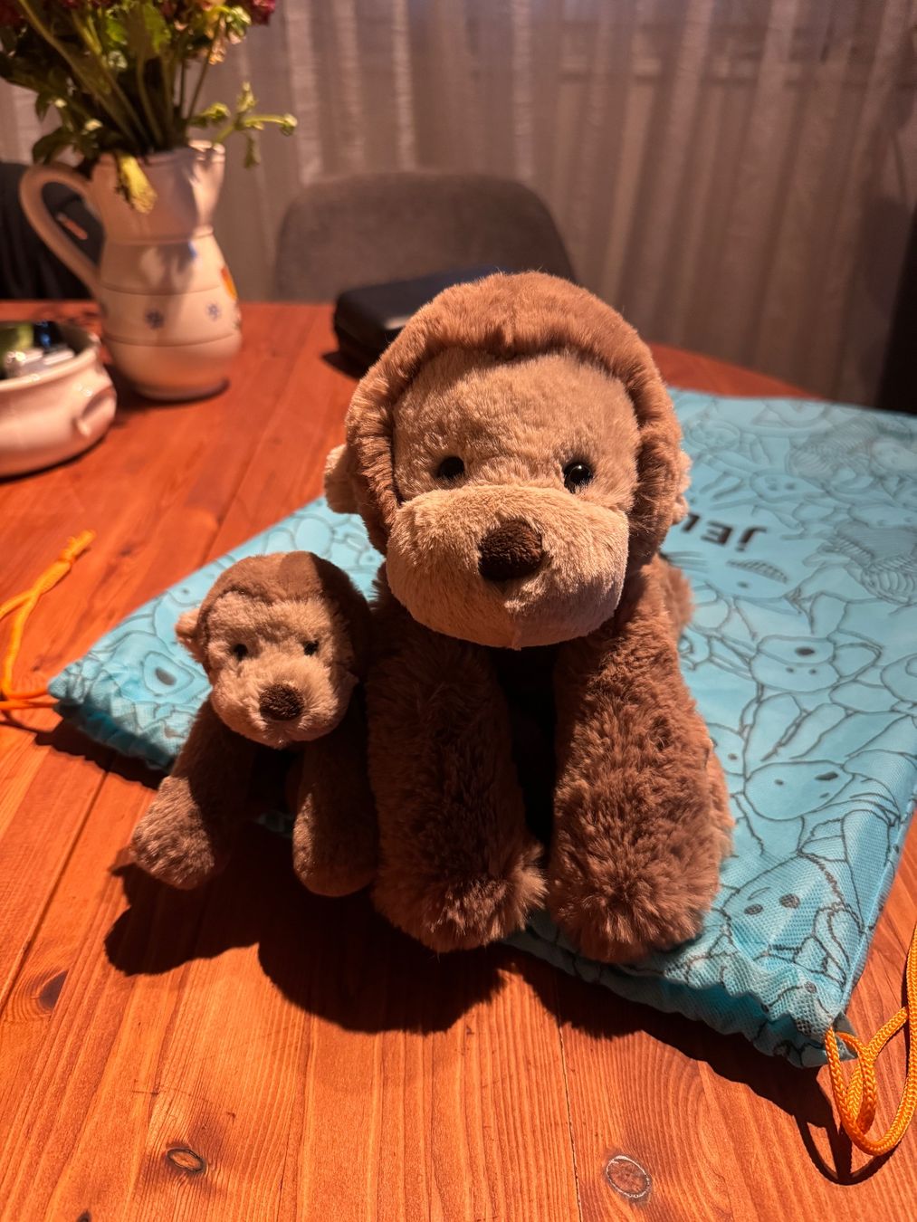 Jellycat Giocattoli: Jellycat Smudge Monkey und Tiny Smudge Monkey - Set! – Nuovo (secondo la descrizione) da Glattbrugg venduto da Risingangel