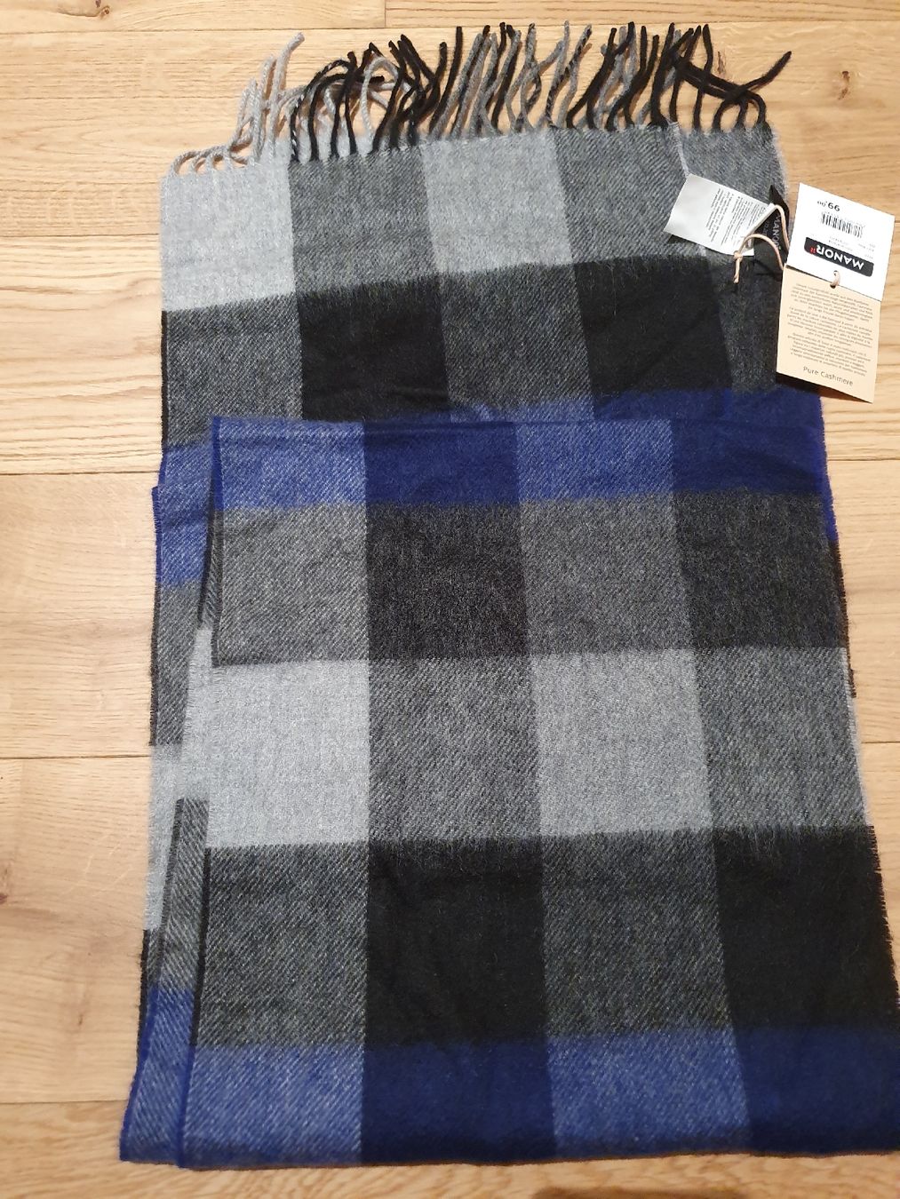 Echarpes: Schal, Cashmere, Kaschmir, Neu – Neuf avec emballage d'origine à Winterthur par Sjull