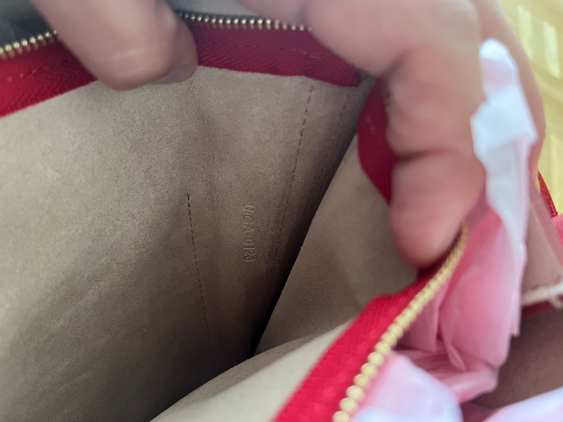 Celine Borse da donna: Celine shoulder/crossbody bag – Usato da Lugano venduto da Vintage.Mood 9