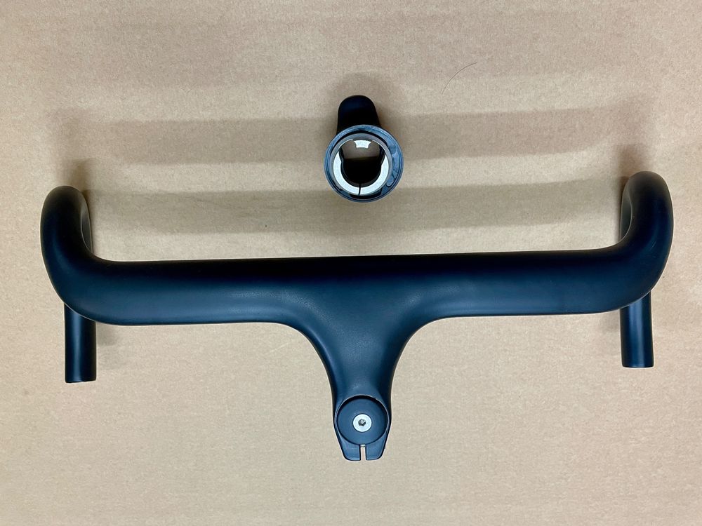 Guidon Vélo Gravel Carbone - 25 Degrés - Largeur 400 à 440 Mm - Compatible Shimano - Neuf Sous Blister