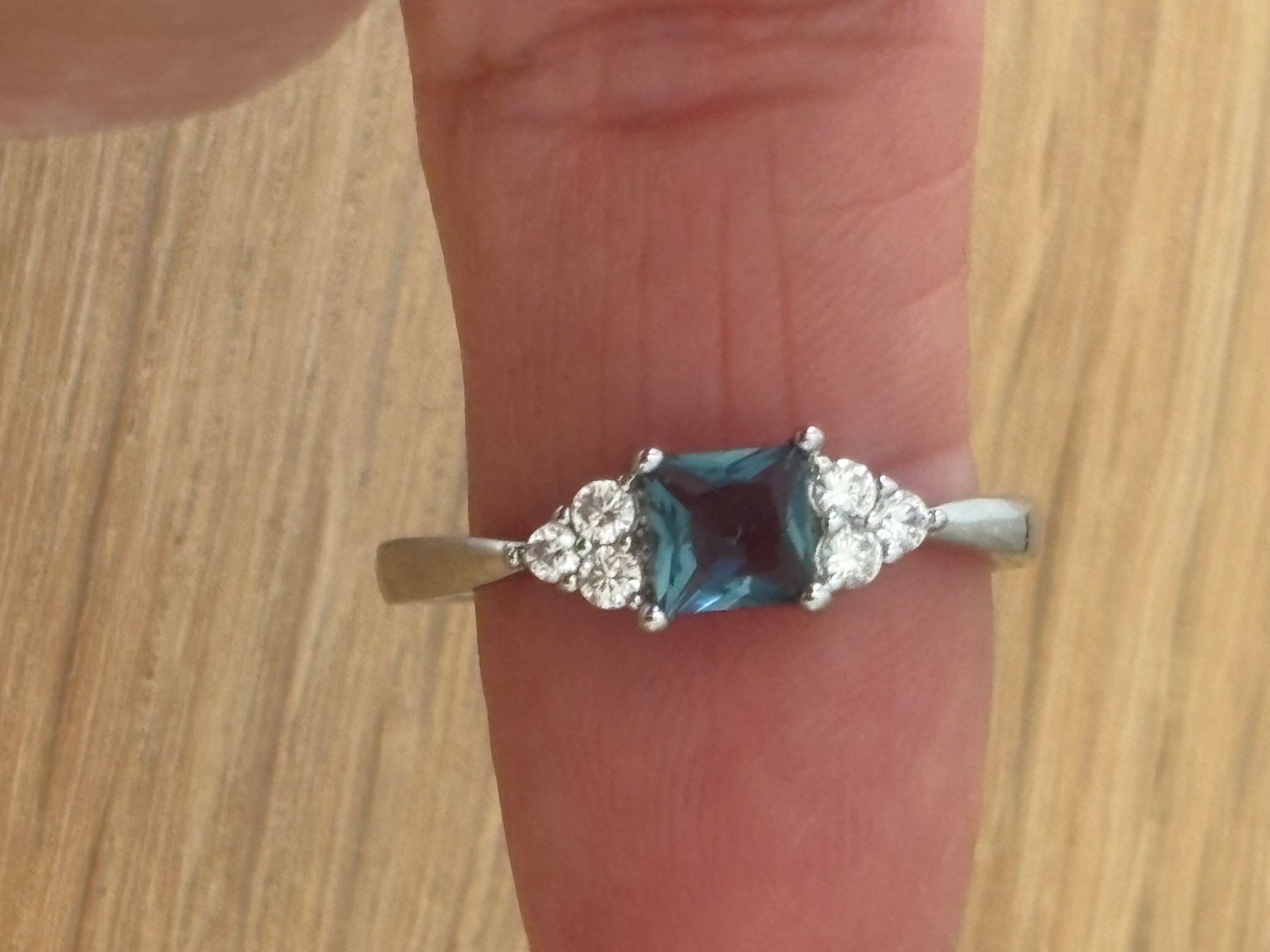 Anelli: Luxus Elegante Gr.19/9 Ring Farbe: Silber/blau – Nuovo (secondo la descrizione) da Biel-Bienne venduto da Roserosse13 2