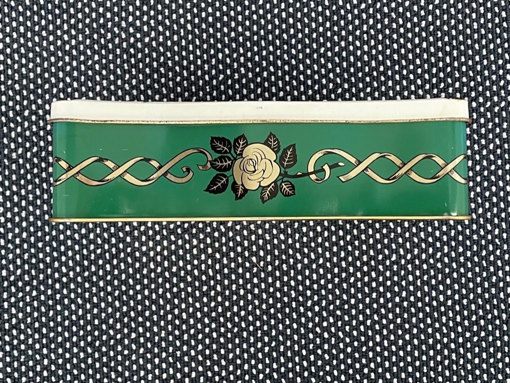 AluBox Barattoli: Antike Blechdose mit Rosen-Motiv - Vintage – Usato da Zürich venduto da Alot16 7