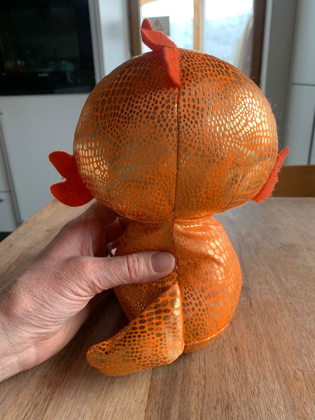 Nici Giocattoli: NICI Drachen orange/gold mit Kulleraugen – Usato da Winterthur venduto da amapola 2