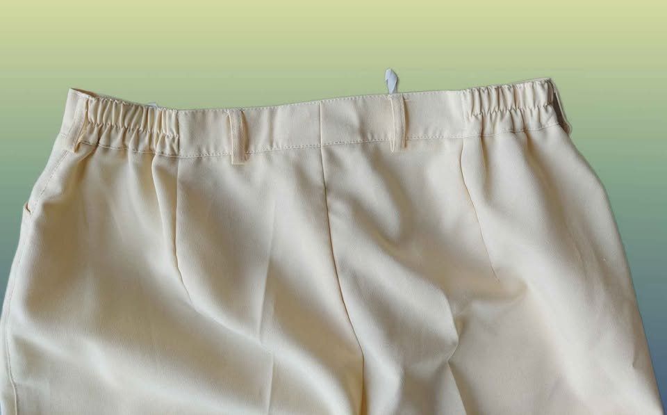 Pantaloni: Elegante Sommer Stoffhose – Nuovo (secondo la descrizione) da Aarburg venduto da Hystoria 2