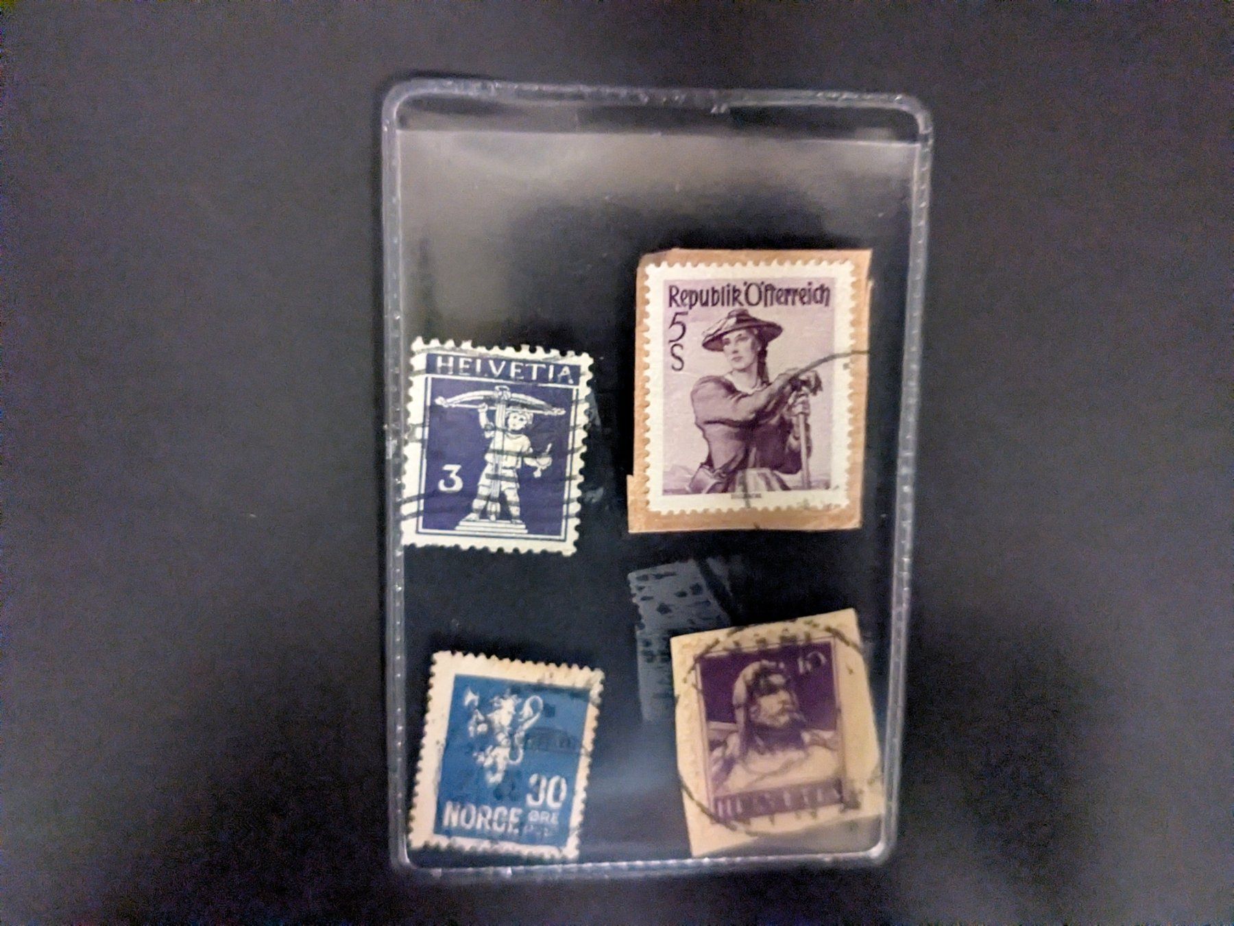 Tutti i francobolli: SAMMLER Briefmarken – Usato da Thun venduto da Restwert_Thun 1