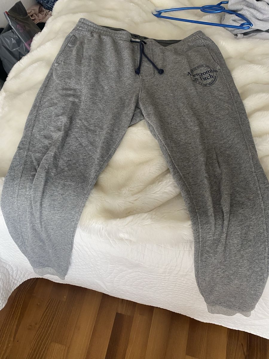 Abercrombie Pantaloni: Sweatpants – Usato da Stalden (Sarnen) venduto da nicoemmenbronx 1