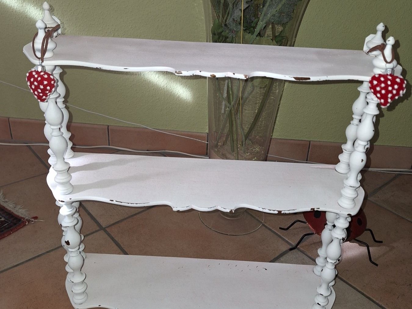 Scaffali: SHAPPY CHIC HÄNGE REGAL – Usato da spreitenbach venduto da lumbalplatte 4