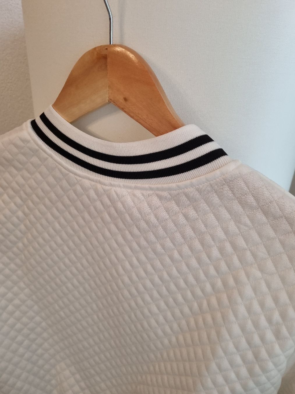 Vestes: White Bomber Jacket – Neuf avec emballage d'origine à Aigle par Smagbrelle18 5