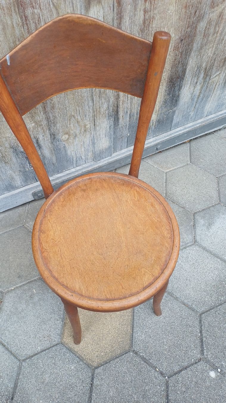 Stühle: Beizenstuhl – Gebraucht aus Flawil von Pinkmalibu 2