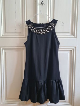 Sublime robe noire ASOS avec cristaux, T36