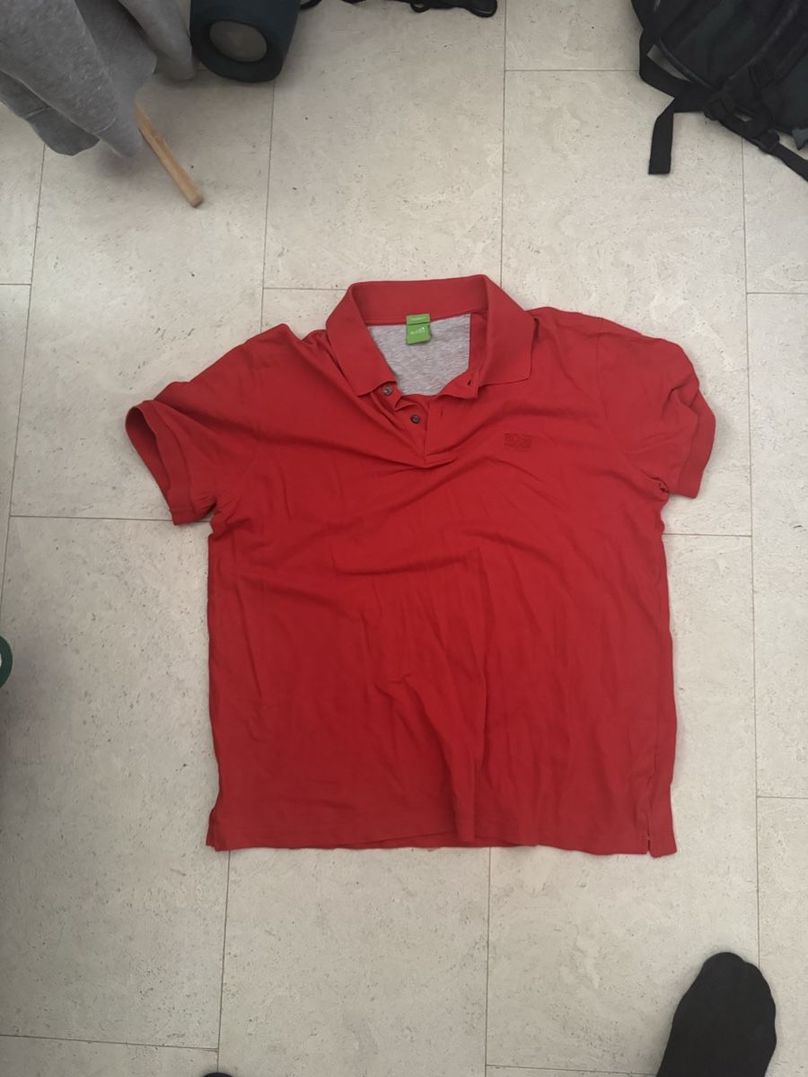Hugo Boss Polo-Shirts: Polohemd rot Grösse L BOSS – Gebraucht aus Kriens von M0nk3ZPlayZ
