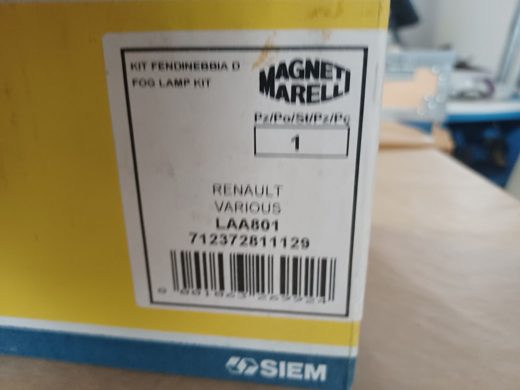 Renault Tutti pezzi di ricambio auto: Nebellampe Renault Clio – Usato da Immensee venduto da bubi19 2