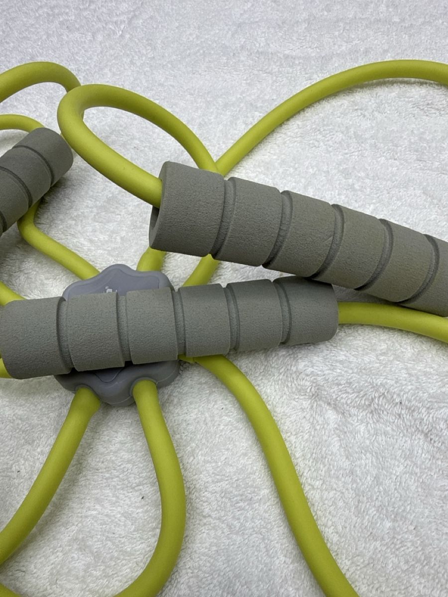 Hometrainer: Expander Exerciser 5 Tubes Gris Jaune bon état – Gebraucht aus Chenens von anasantos90 2