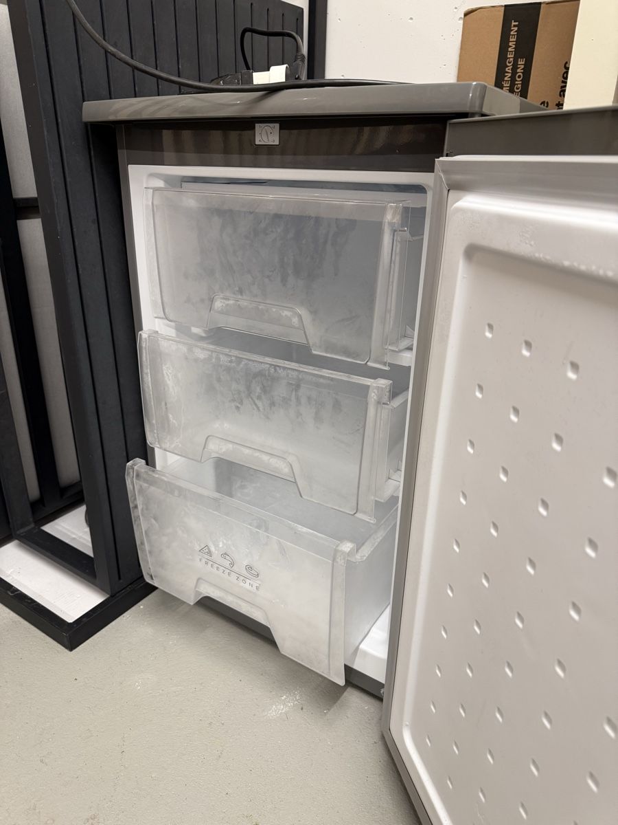 Congelatori: Gefriehrschrank, gebraucht – Usato da Fällanden venduto da cece_ 2