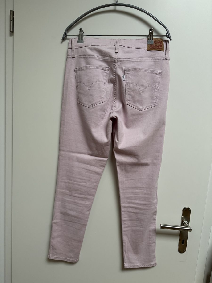 Levi's Jeans: Levi‘s Jeans Rosa – Usato da Aesch BL venduto da comven 2