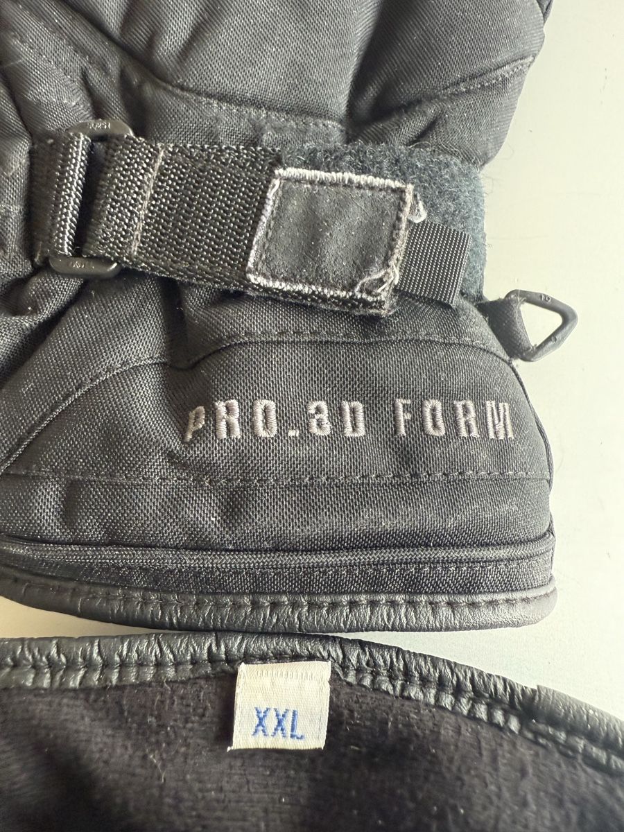 Altri accessori da uomo: DESCENTE Skihandschuhe – Usato da Reinach BL venduto da Jjeanluc 1