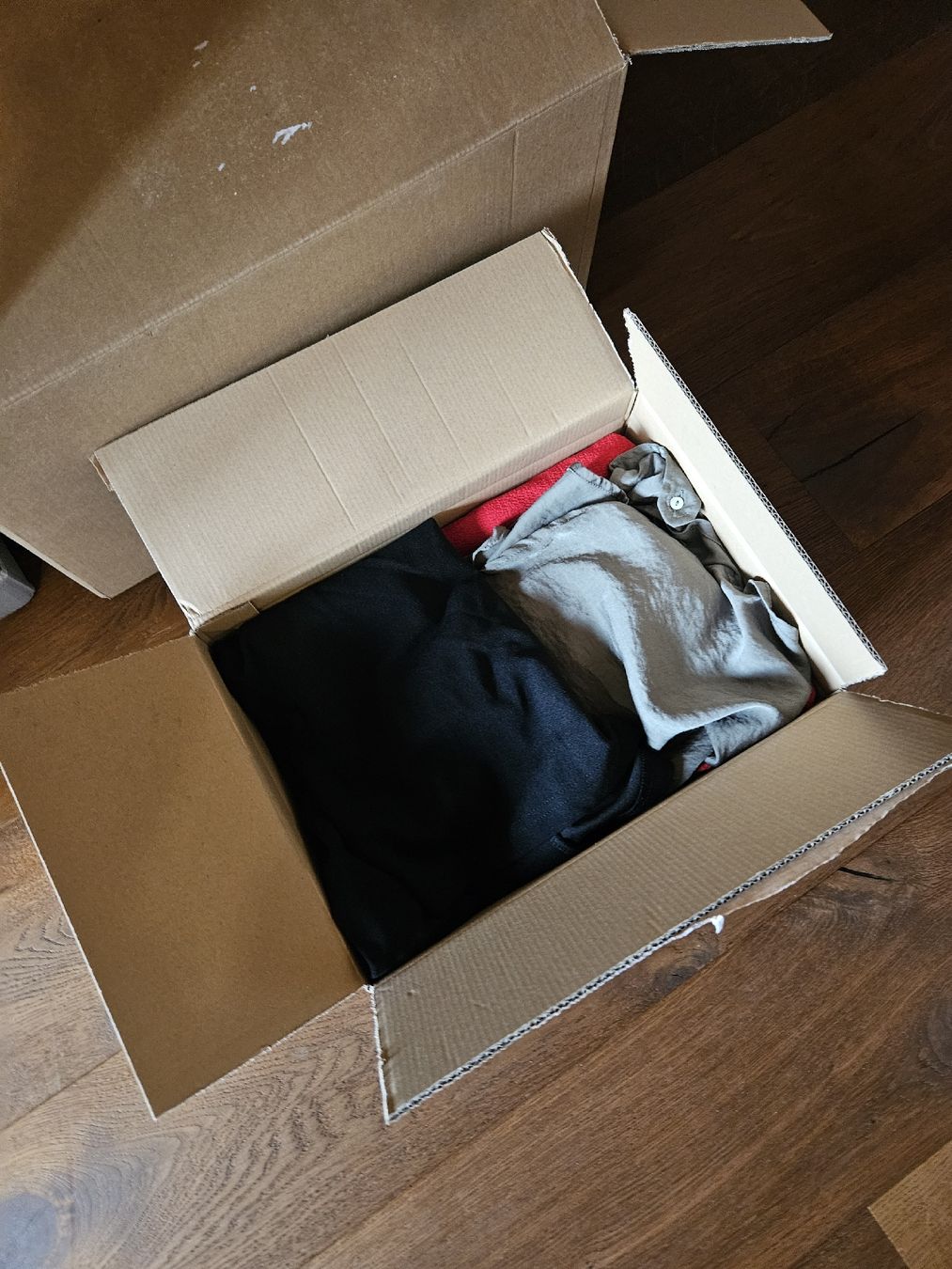 Lotti di vestiti: Kleiderpaket Damen Grösse L Blusen – Usato da Feusisberg venduto da Rosy8835