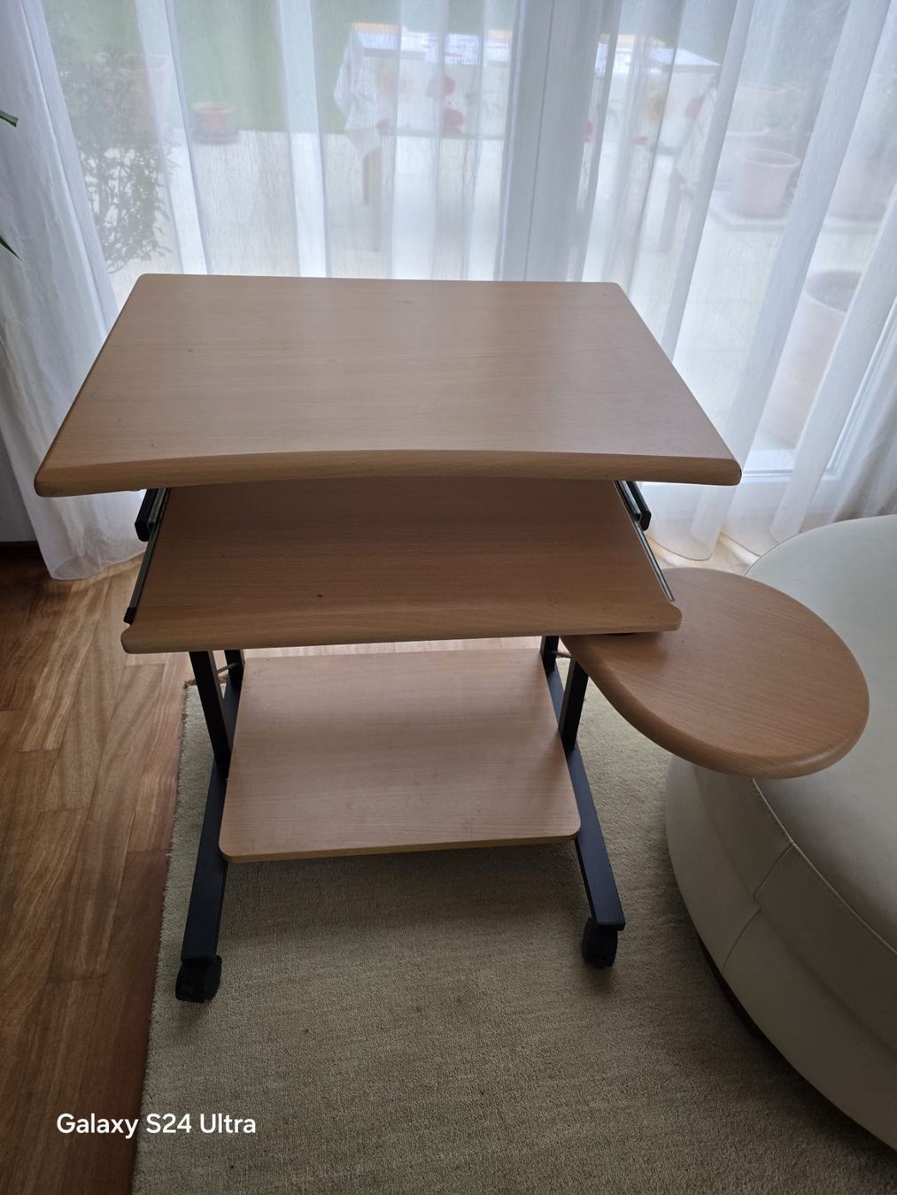 Bureaux: Schreibtisch für Kinder – D'occasion à Beinwil (Freiamt) par Massimo57 1