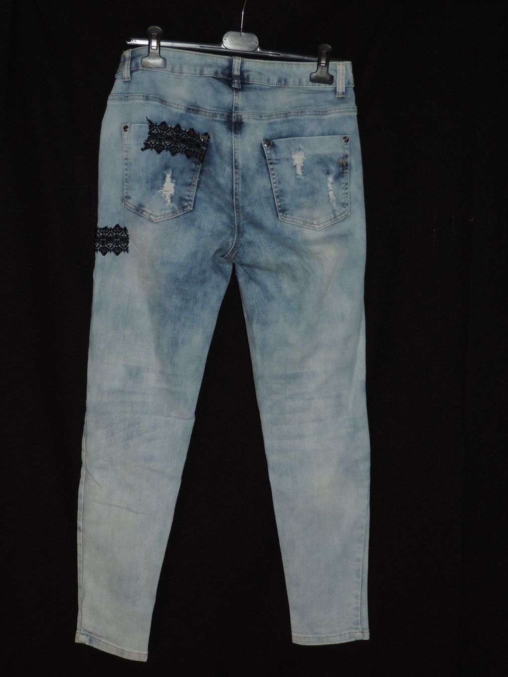 Jeans: jeans bleu clair dentelle noir – Gebraucht aus Genève von Axelle333 4