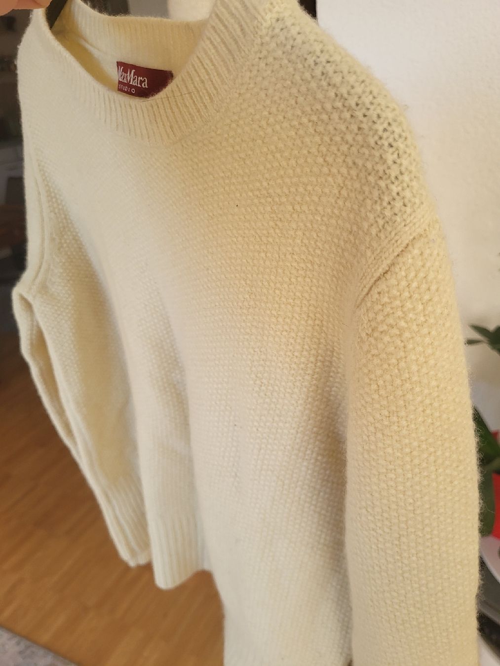 Max Mara Maglioni & Felpe: MaxMara Strickpullover Studio, Kashmir, Gelb, Gr. S, Top! – Nuovo (secondo la descrizione) da Winterthur venduto da rab_tr8n 2