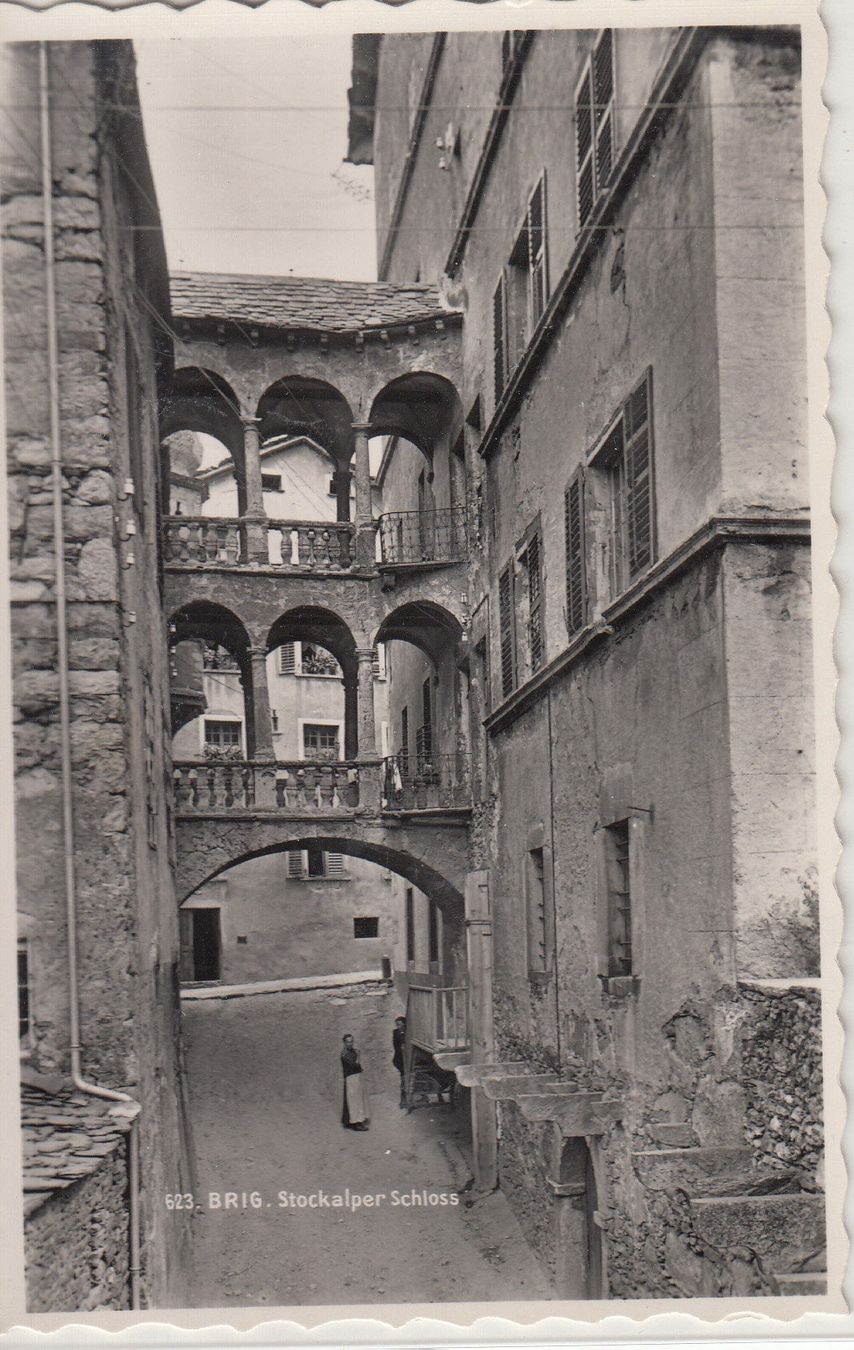 Cartoline postali: AK Brig Stockalper Schloss VS – Usato da Herrliberg venduto da Lfrifda