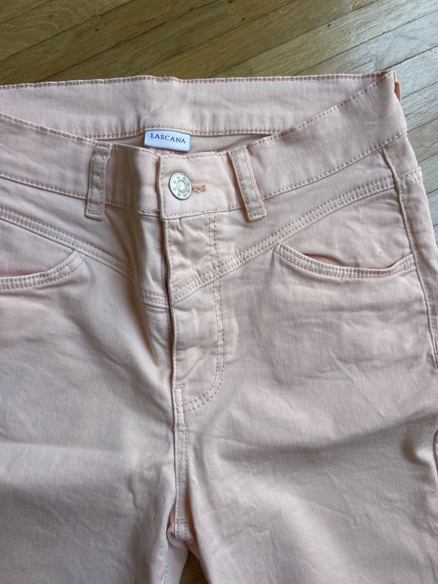 Lascana Pantaloni: Lascana lachsfarbene Hose Gr. 34 – Usato da Winterthur venduto da turmalina15 1