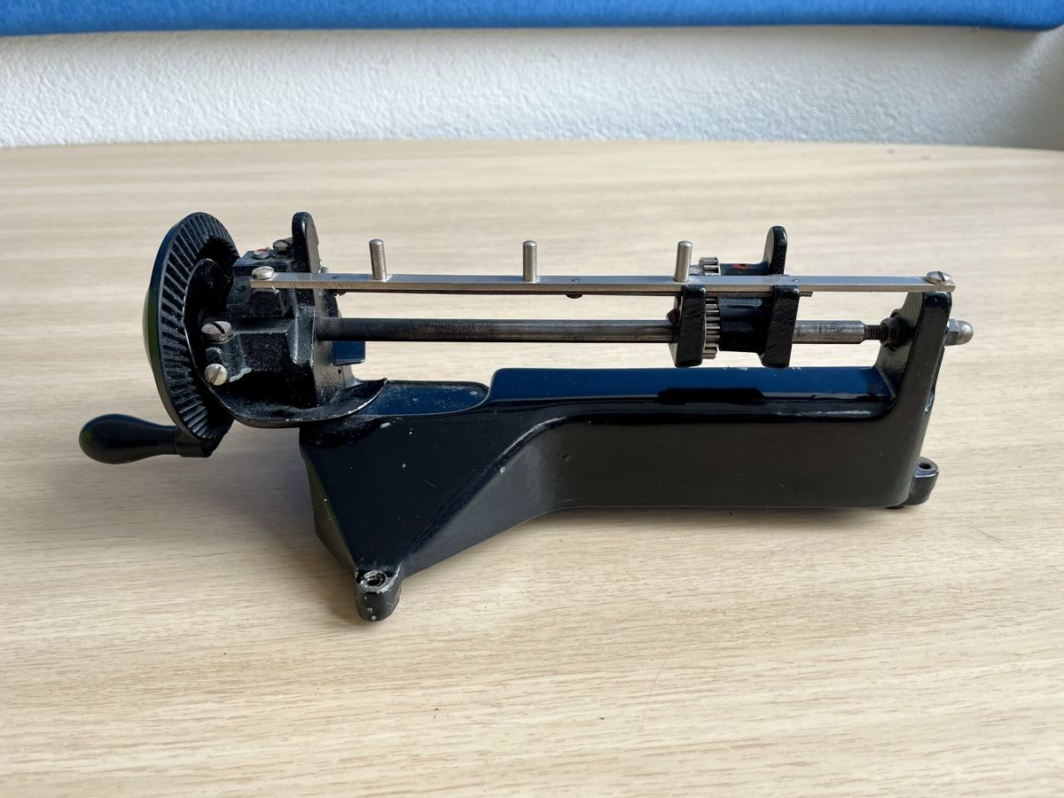Temperini: Jupiter 2 Bleistiftspitzmaschine – Usato da Nyon venduto da Hamblor 2