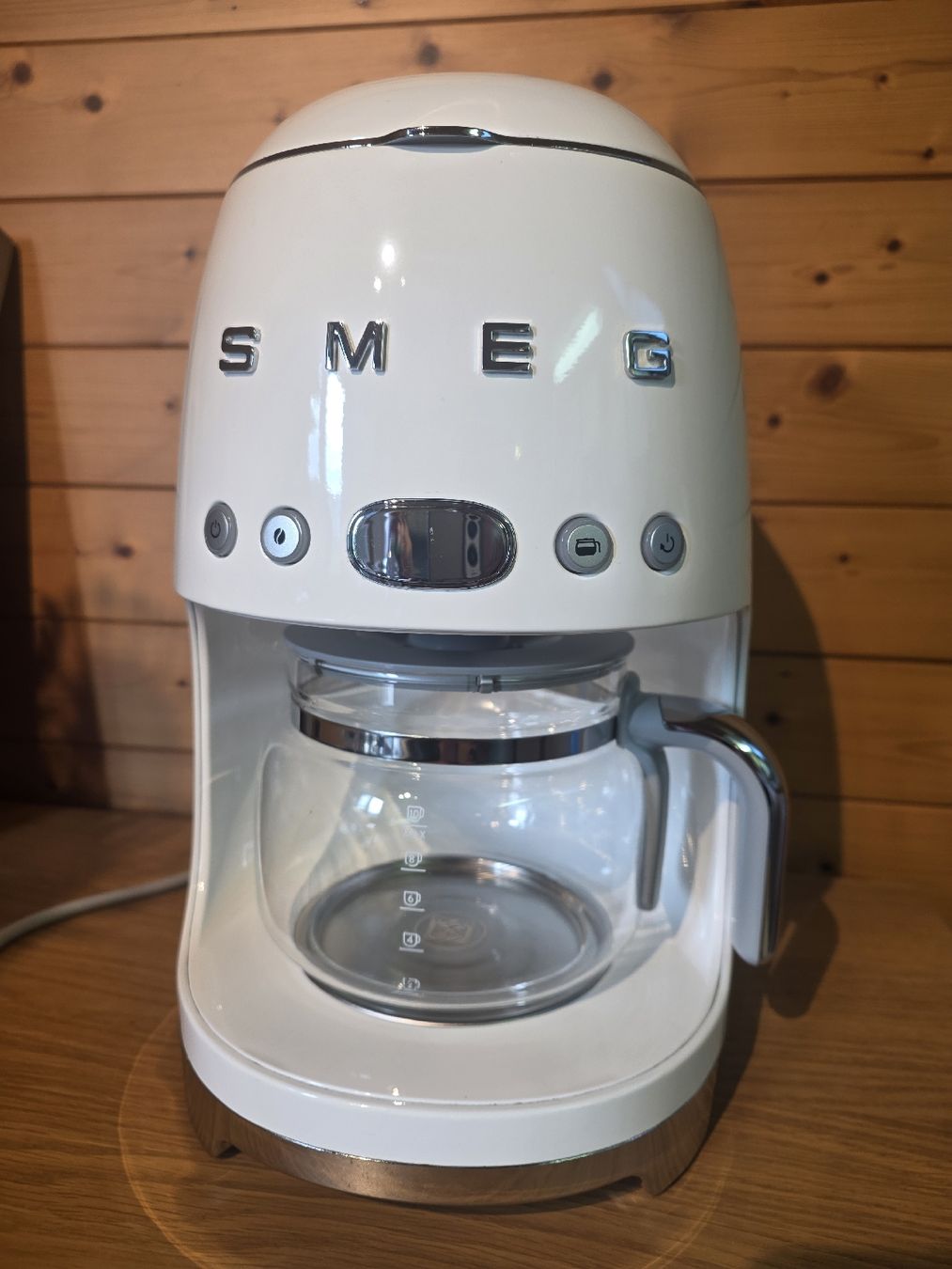 Smeg Machines à café & Machines à expresso: SMEG Filter Kaffee Maschiene  – D'occasion à Schwarzenberg LU par hay_2bym 4