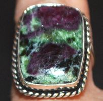 Ring L-7391 – Rubin Zoisit - Verstellbar